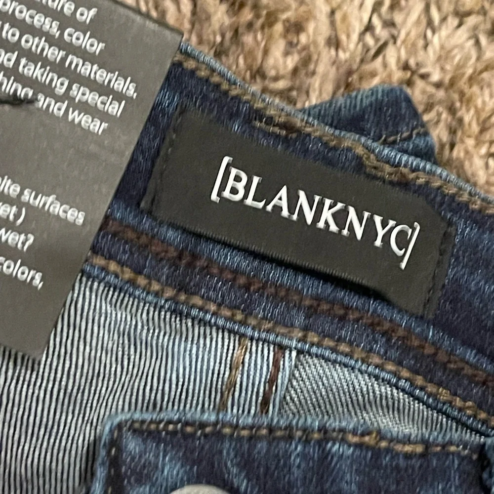 Blank NYC NWT Stanton straight fit dark wash jeans